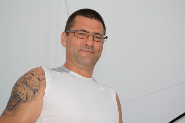  Norsborg,   Maris, 52 ,   ,   , c 