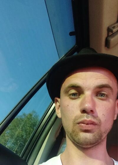  ,   Mikhail, 30 ,   ,   