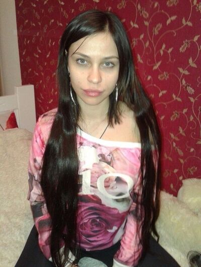 Знакомства Екатеринбург, фото девушки Лена, 25 лет, познакомится для флирта, любви и романтики, cерьезных отношений, переписки