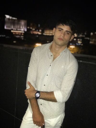  ,   Frank, 25 ,   ,   