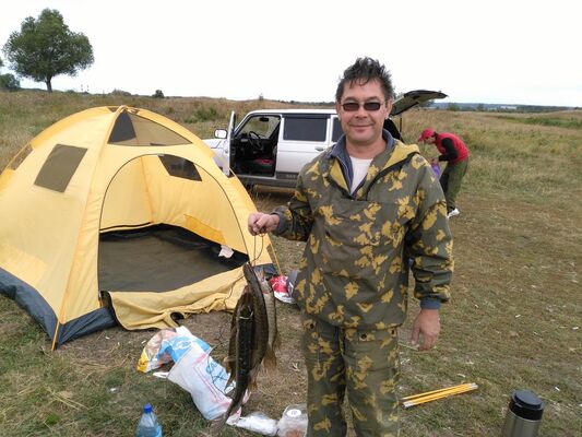  ,   Marat, 47 ,     , c 