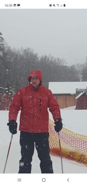  ,   Igor, 40 ,   ,   