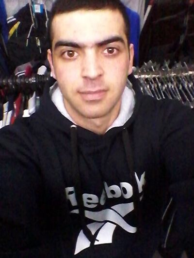  ,   Nicat, 33 ,   