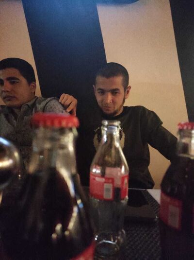  ,   Karim, 27 ,   ,   