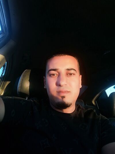  Zillah,   Hosam, 32 ,   ,   