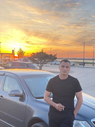  ,   Artem, 29 ,   , 