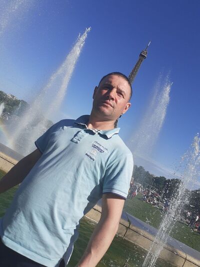 ,   Alexandru, 44 ,     , c 