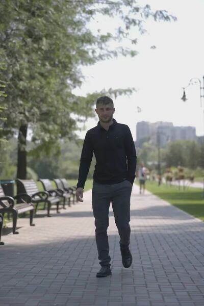  ,   Petru, 25 ,   ,   
