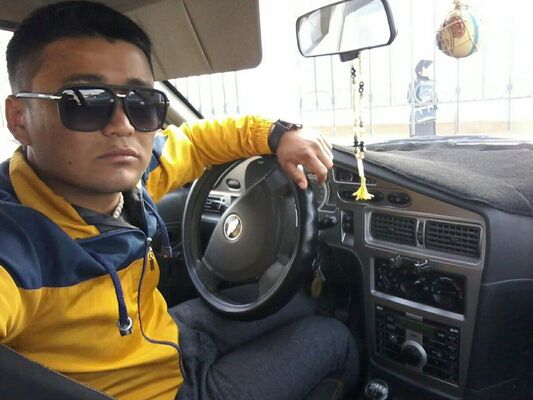  ,   Islom, 32 ,   