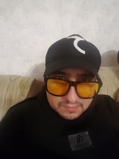  ,   Azer, 31 ,   ,   