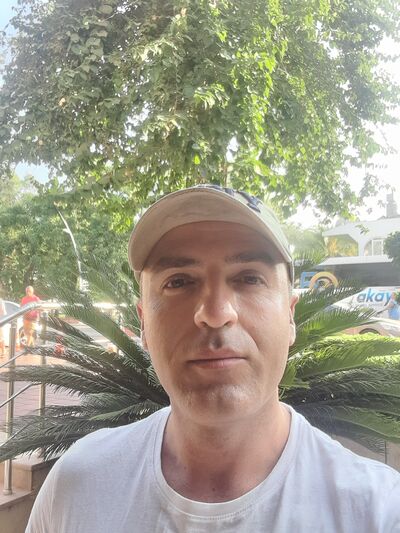  ,   Alexander, 42 ,   c 