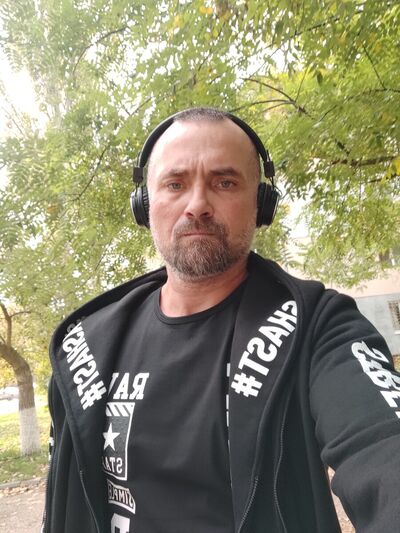  ,   Denis, 44 ,   ,   , c 