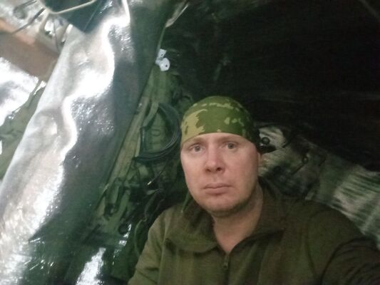  ,   Sergei, 36 ,   , 