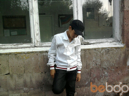  ,   Hovhannes, 30 ,   