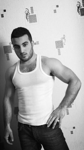  ,   Huseyn, 35 ,   ,   , c 
