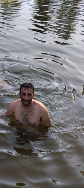  ,   Valer, 38 ,   ,   