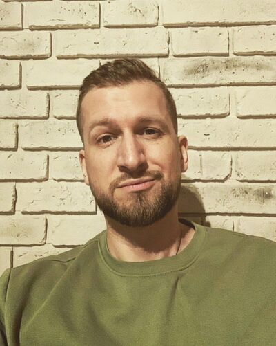  ,   Igor, 32 ,   ,   , c 