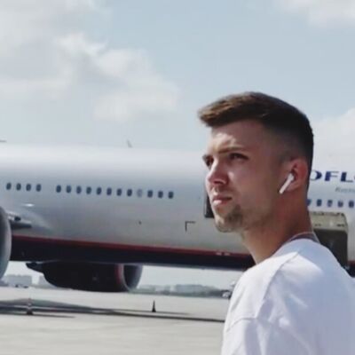  ,   Ivan, 27 ,     