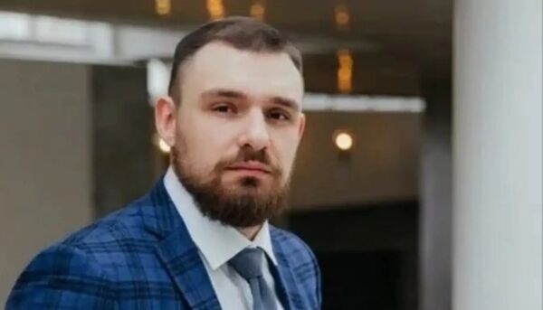  ,   Maks, 29 ,   