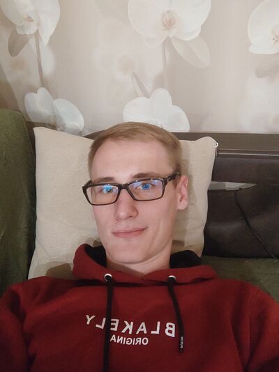  ,   Alex, 25 ,   ,   