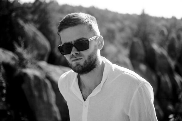  -,   Andrii, 32 ,   ,   