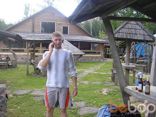  ,   Alex, 42 ,   