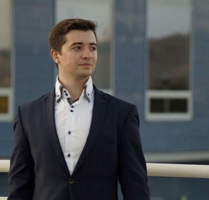  ,   Mikael, 29 ,   ,   