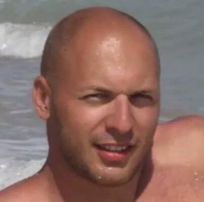  ,   Alex, 42 ,   ,   , c 