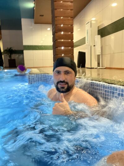  ,   Yusuf, 39 ,   ,   