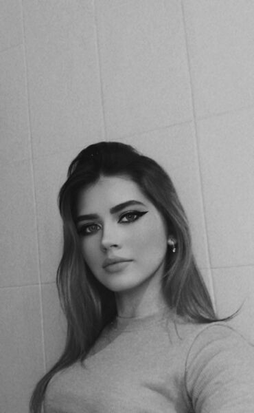  ,   Lyalusya, 22 ,   c , 