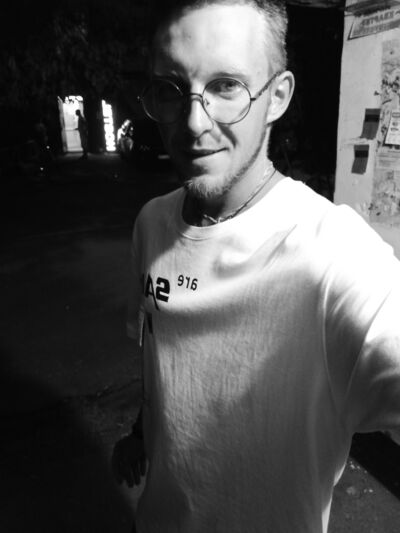  ,   Nik, 31 ,   ,   , 