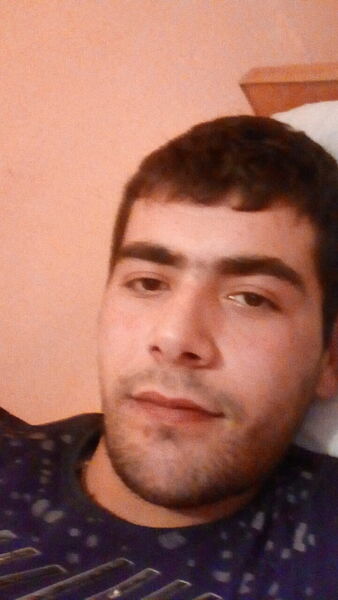  -,   Davit, 27 ,   ,   