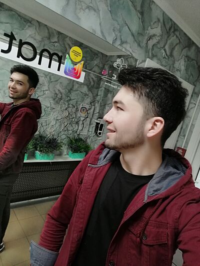  -,   Bek, 28 ,   ,   