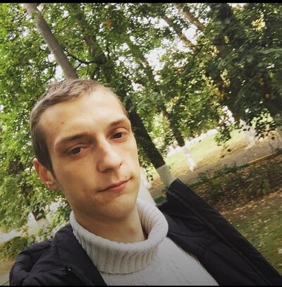  ,   Denis, 32 ,   ,   