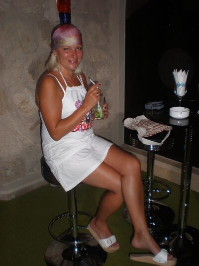  ,   Iryna, 49 ,   ,   , c 