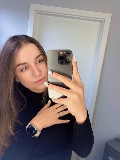  Salzweg,   Liza, 18 ,   ,   