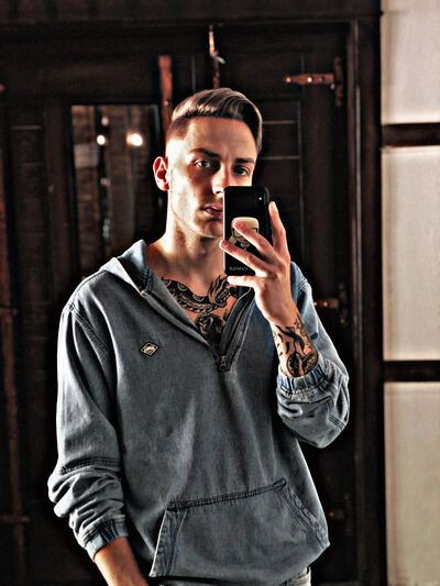  ,   Denis, 24 ,   ,   