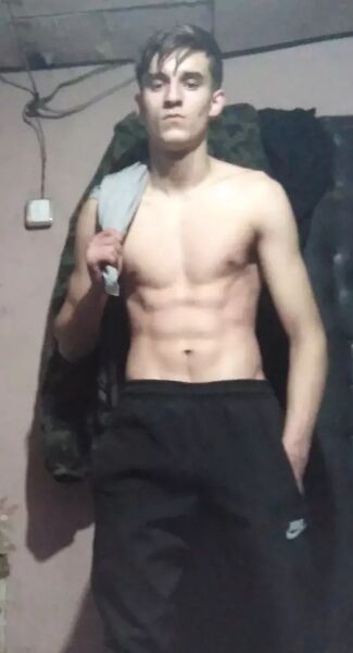  ,   Anatoly, 21 ,   ,   