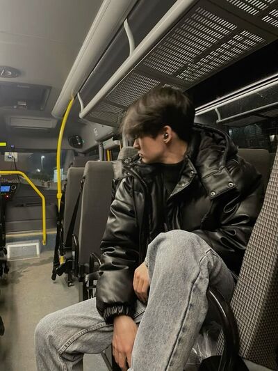  -,   , 19 ,   