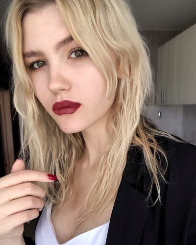  ,   Urlady, 24 ,   ,   , c 