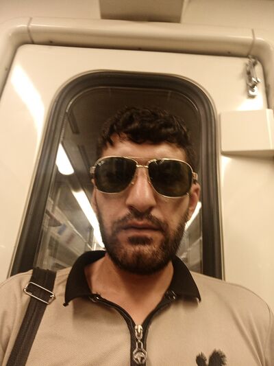  ,   Pavel, 33 ,   ,   