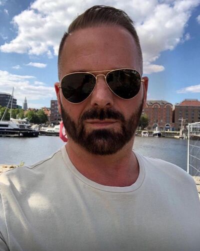  ,   , 44 ,   c 