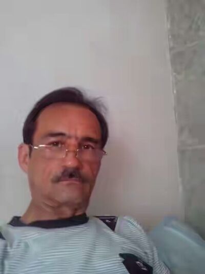  ,   Oleg, 60 ,     , c 