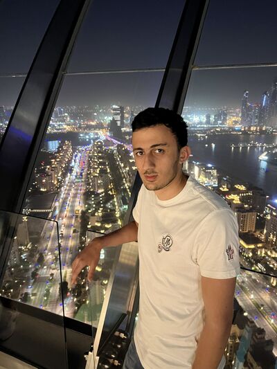  ,   Seymur, 24 ,   ,   