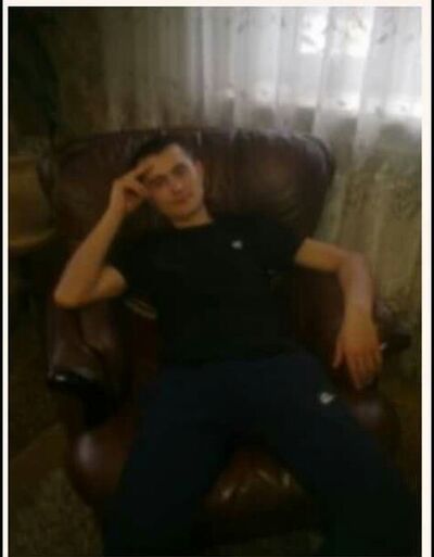   ,   Maks, 32 ,   ,   , c 