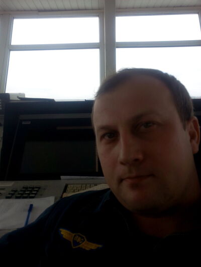  --,   , 44 ,   