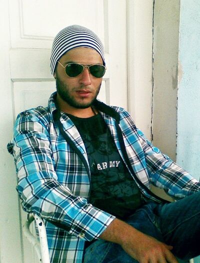  ,   Vaska, 31 ,   ,   , c 