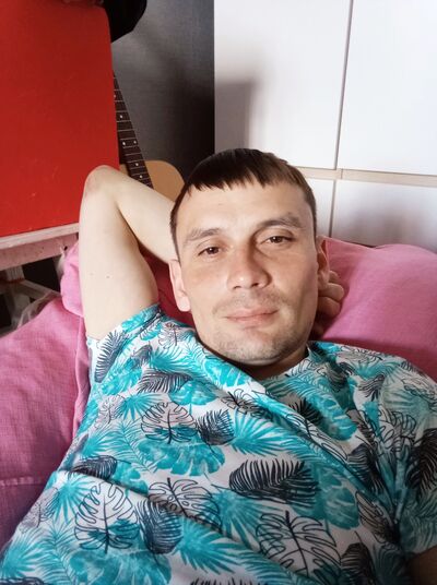  ,   Sergey, 32 ,   ,   