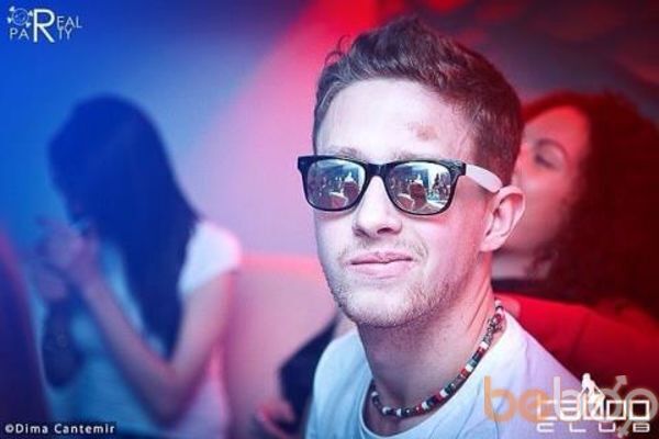  ,   Neal, 33 ,   