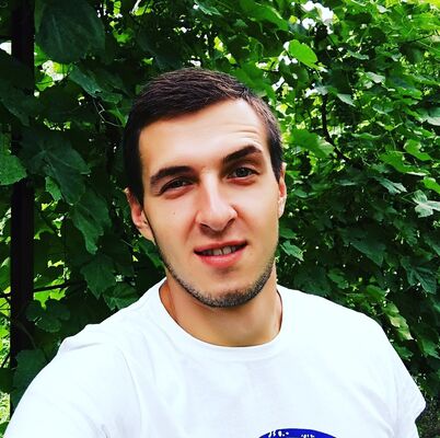  ,   Dima, 32 ,   